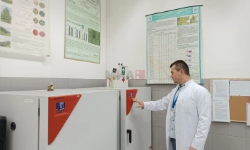 Нова лабораториска опрема на Фармацевтскиот факултет во Скопје