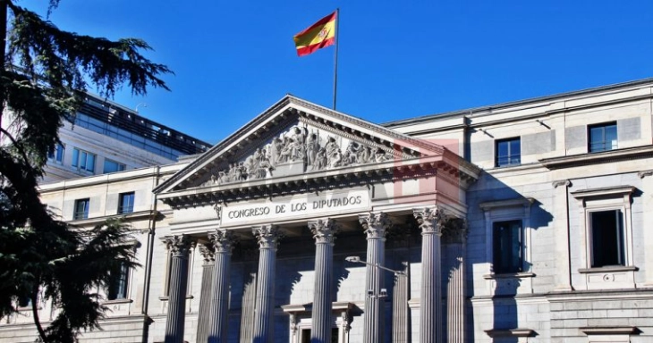Madridi dëboi dy të punësuar në Ambasadën amerikane për ryshfet ndaj agjentëve të inteligjencës