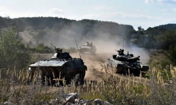 Србија започна сериска модернизација на југословенските пешадиски борбени возила М-80А