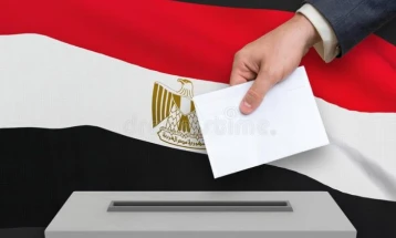 Egyptians voting in presidential polls overshadowed by Gaza war