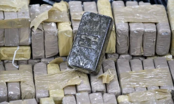 Во Иран запленети 1,3 тони наркотици