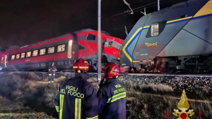 Në aksidentin hekurudhor në Itali janë lënduar të paktën 17 persona