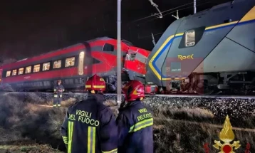 Në aksidentin hekurudhor në Itali janë lënduar të paktën 17 persona