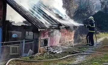 Се запали куќа во село Раец 