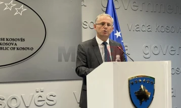 Bislimi: Qeveria nuk ka garantuar se në draftin e AKS-së nuk ka shkelje të Kushtetutës së Kosovës