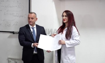 Në Universitetin e Tetovës janë ndarë specializimet për fusha deficitare mjekësore