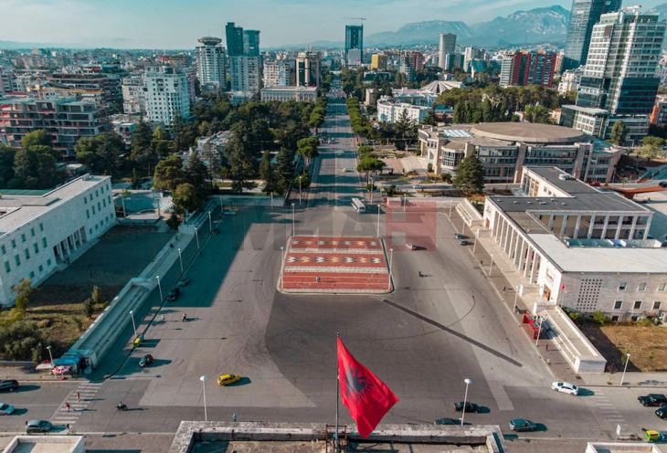 Најавени стипендии за студирање на Кампусот на Колеџот на Европа во Тирана 