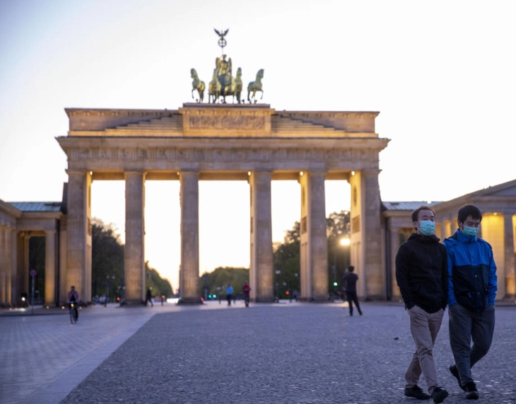 Four alleged Hamas members arrested in Berlin, Rotterdam