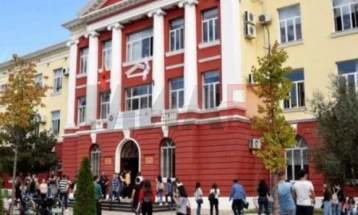 Nga shkurti gjuha maqedonase  do të mësohet në Universitetin në Tiranë