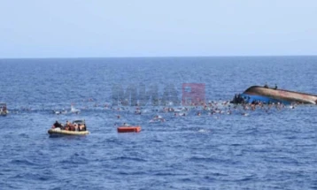 Најмалку 61 мигрант се удави во близина на либискиот брег