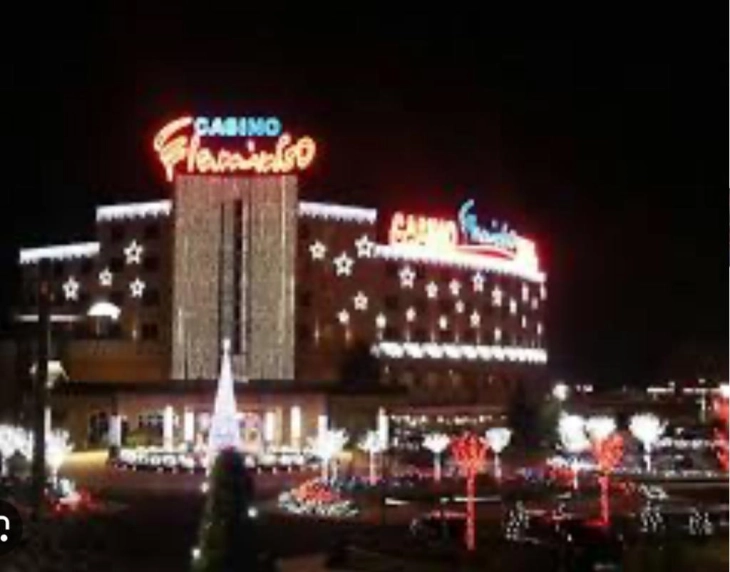 Гламурозна просла на 18-от роденден на казино  „Фламинго“ - хотел Гевгелија