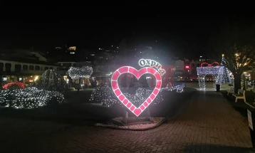 „Де-Ен-Ка“, Нино Величковски и Татијана Стефановска за дочекот на Новата година на Градскиот плоштад во Охрид