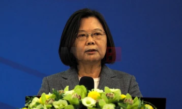 Presidentja e Tajvanit i ofroi ndihmë Kinës pas tërmetit vdekjeprurës