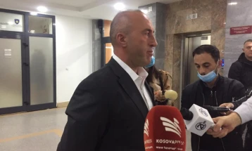 Haradinaj e anuloi takimin me Vjosa Osmanin për shkak të vonesës së saj