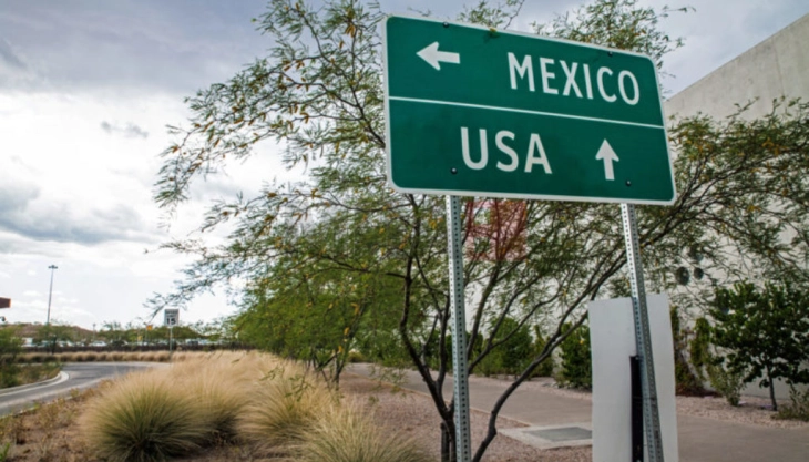 SHBA-ja përkohësisht ka mbyllur pikën kufitare me Meksikën në Teksas