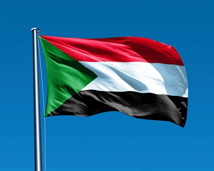 Беснеат борбите во Судан, ОН ја прекинаа помошта во храна