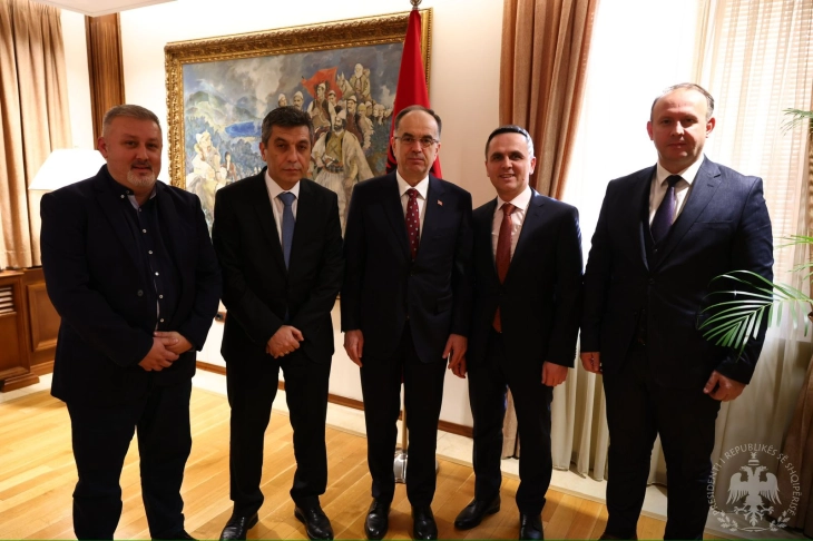 Lidhja Europiane për Ndryshim: Gashi, Kasami dhe Mexhiti u takuan me presidentin e Shqipërisë, Begaj