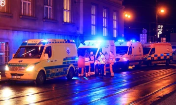  Të paktën 15 të vdekur dhe 24 të plagosur në të shtënat në Universitetin në Pragë