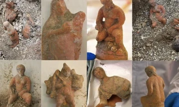 Në Pompei u gjetën 13 statuja me motive të lindjes së njeriut