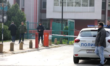 Скопјанка приведена за лажна дојава за поставени експлозивни направи во училишта
