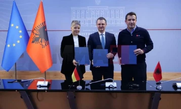 Gjermania dhe BE-ja do të financojnë shfrytëzimin e autobusëve me bateri në Tiranë