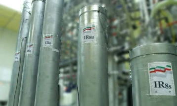 Вашингтон, Париз, Берлин и Лондон го осудуваат забрзувањето на иранското производство на високо збогатен ураниум
