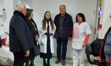 Градоначалниците на Делчево и Берово, Трајковски и Пекевски ги посетија дежурните служби за новогодишната ноќ