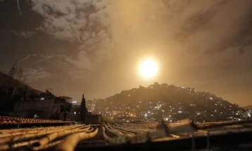 Предградието на Дамаск беше погодено од израелски воздушни напади