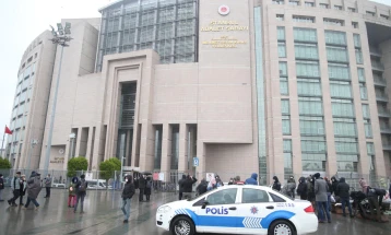 Në Turqi ka nisur gjykimi për shembjen e ndërtesave nga tërmeti