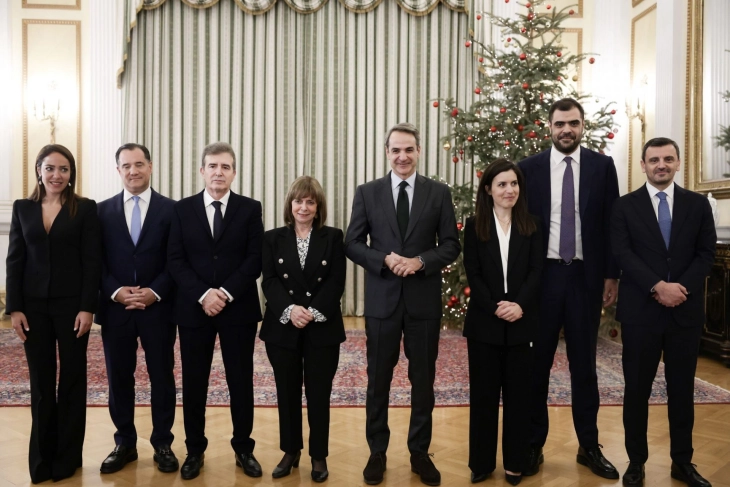 Ministrat e rinj në Qeverinë greke dhanë betimin solemn