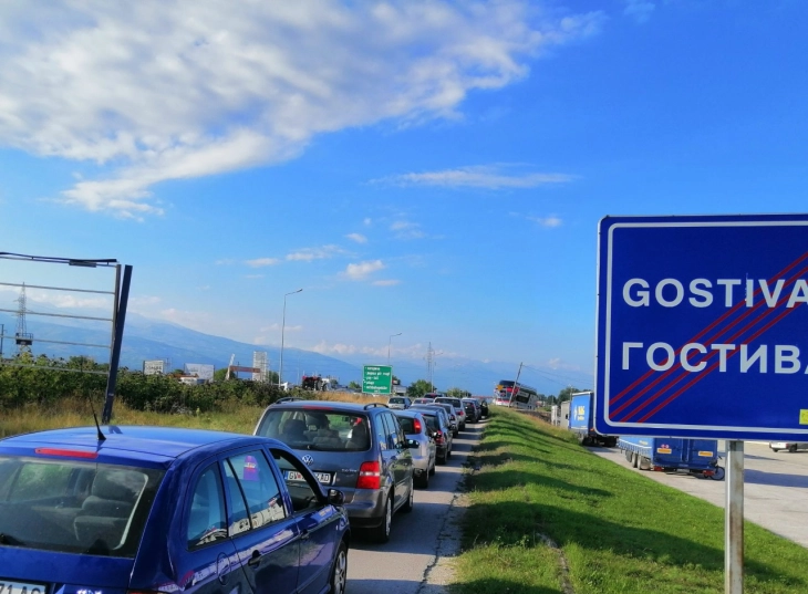 Нормализиран сообраќајот на патот Гостивар – Кичево