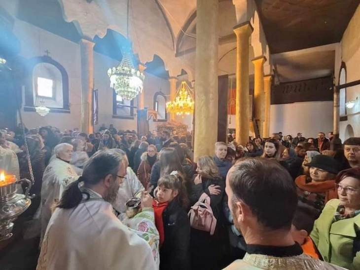 Епископ Марко со честитки по повод Божик до верниците од Делчевско-каменичката епархија