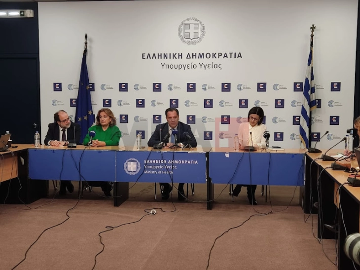 Министерот за здравство на Грција апелира граѓаните да се вакцинираат против Ковид-19, соопшти бришење на казните за невакцинираните