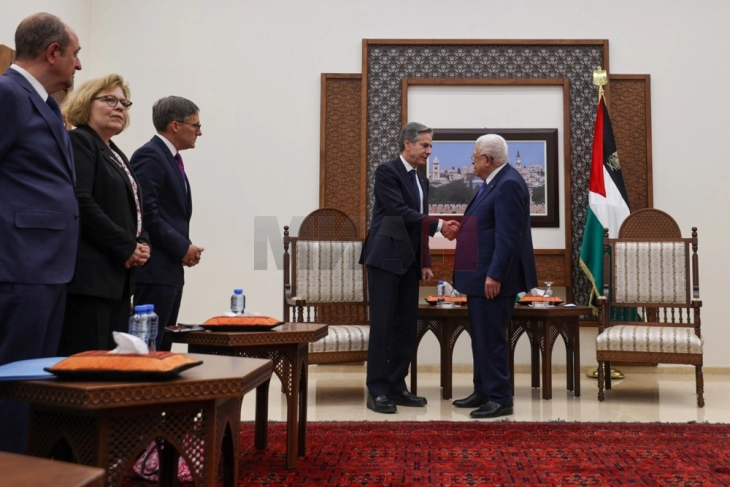 Блинкен допатува во Рамала на средба со палестинскиот претседател Абас