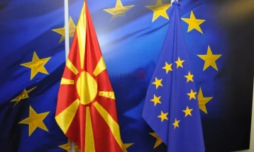 Bytyqi: “Fronti Evropian” është i hapur jo vetëm për partitë politike, por edhe për të gjithë qytetarët që duan të jenë pjesë e BE-së