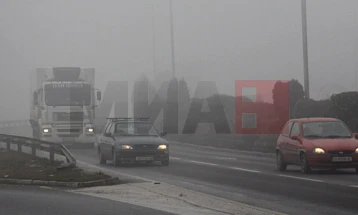 Reshje të borës në Bukovë dhe Presekë, mjegull në rrugën Dellçevë - Makedonska Kamenicë