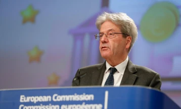 BE-ja e paralajmëroi rritjen e inflacionit për shkak të sulmeve në Detin e Kuq