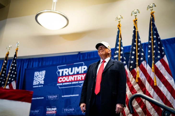 Iowa caucus win sets Trump up for comeback despite criminal charges