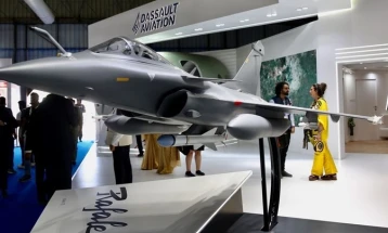 Франција нарача 42 борбени авиони „Рафал“