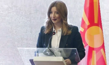 Kryetarja e Shkupit, Danella Arsovska u zgjodh kryetare e re e partisë politike Alternativa e Re
