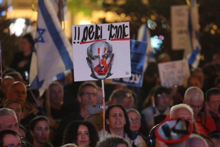 Thousands take to the streets again in Israel to protest Netanyahu