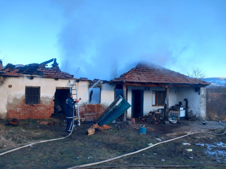 Во опожарената куќа во село Отошница почина 65-годишник, оџакот можна причина за пожарот
