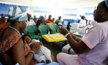 Прва масовна вакцинација против маларија во Камерун