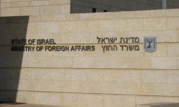 Izraeli mohoi se shefi i diplomacisë ka propozuar zhvendosje të palestinezëve në një ishull artificial
