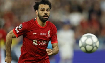 Agent: Liverpool forward Salah could be out for a month with injury