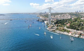 Товарен брод удрил во контејнерски брод во пристаништето Ахаркапи во Истанбул