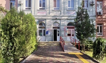 Заврши санацијата на покривот на кумановското основно училиште „Браќа Миладиновци“, учениците се вратија во матичниот објект