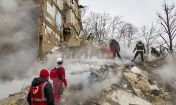Disa të vrarë në sulmet e rënda ruse ndaj qyteteve ukrainase