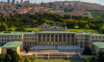 Турскиот парламент го одобри приемот на Шведска во НАТО