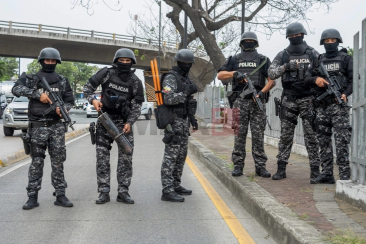 Еквадор го скрати полицискиот час поради релативниот пад на насилството